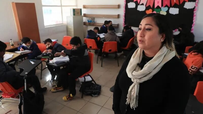 ESCUELAS ABREN PUERTAS A NIÑOS MIGRANTES EN FRONTERAS DE MÉXICO