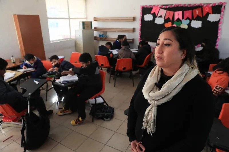 ESCUELAS ABREN PUERTAS A NIÑOS MIGRANTES EN FRONTERAS DE MÉXICO