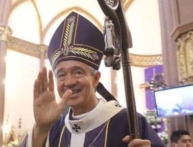 PIDE ARZOBISPO ORAR POR LAS FAMILIAS