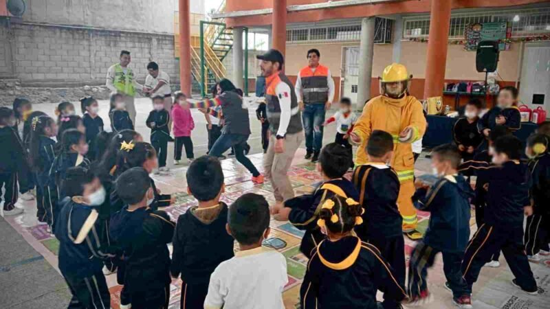 CELEBRAN FERIA DE PROTECCIÓN CIVIL
