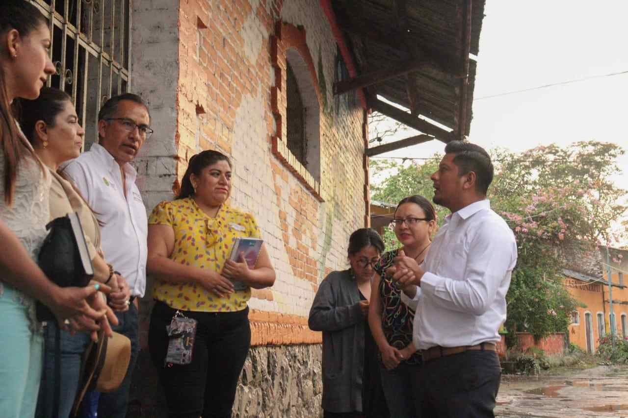 BUSCA AYUNTAMIENTO DE ATOYAC RESCATAR LA ESTACIÓN DEL FERROCARRIL