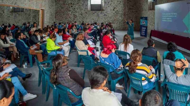 IMPARTEN SEMINARIO PARA FORTALECER A PYMES