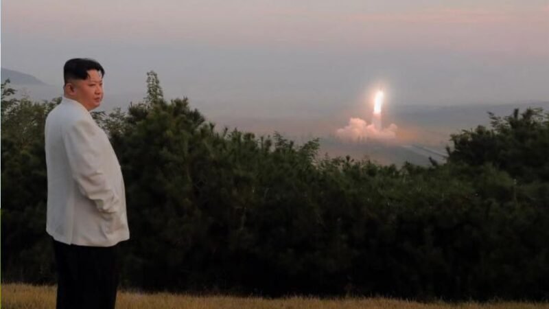 COREA DEL NORTE REALIZA EJERCICIO DE CONTRAATAQUE NUCLEAR