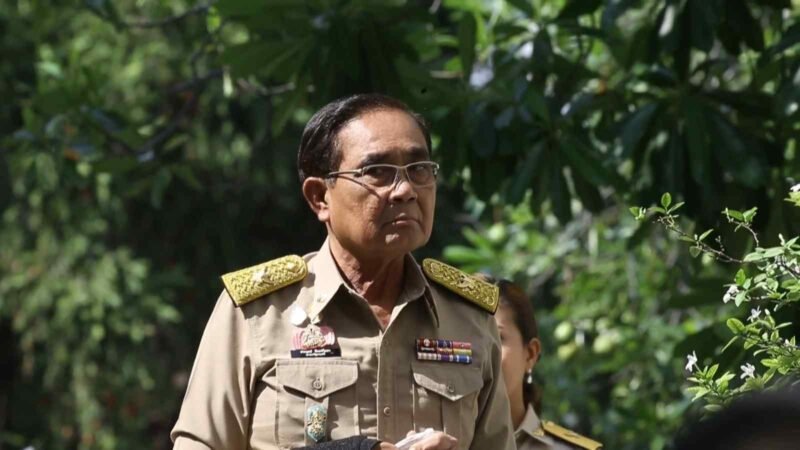 PRIMER MINISTRO DE TAILANDIA DISUELVE EL PARLAMENTO