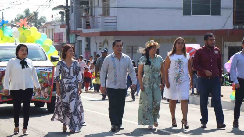 ENCABEZA DIF DESFILE DE PRIMAVERA