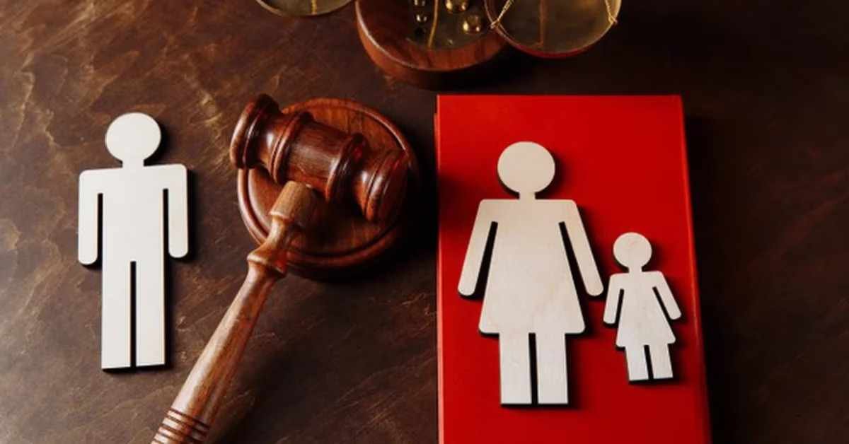 AVALAN LEY QUE IMPEDIRÁ A DEUDORES DE PENSIÓN ALIMENTICIA TRAMITAR PASAPORTE E INE