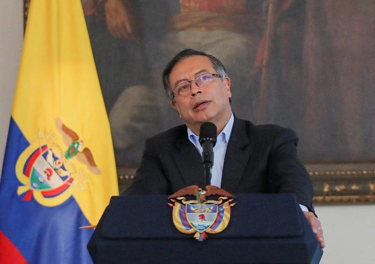 PERÚ RETIRA A SU EMBAJADOR EN COLOMBIA POR ‘INJERENCIAS’ DE GUSTAVO PETRO