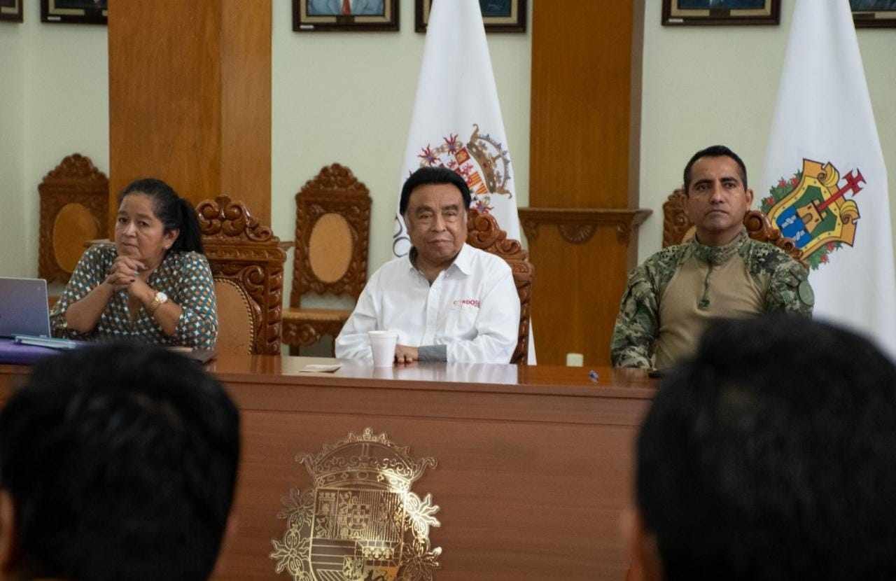 RECIBE POLICÍA MUNICIPAL PLÁTICA DE “NUEVAS MASCULINIDADES”