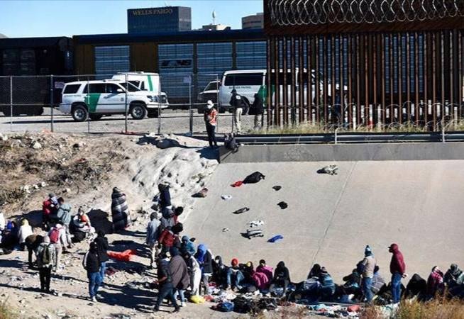 REGISTRAN 2.7 MILLONES DE MIGRANTES EXPULSADOS DE ESTADOS UNIDOS BAJO EL TÍTULO 42