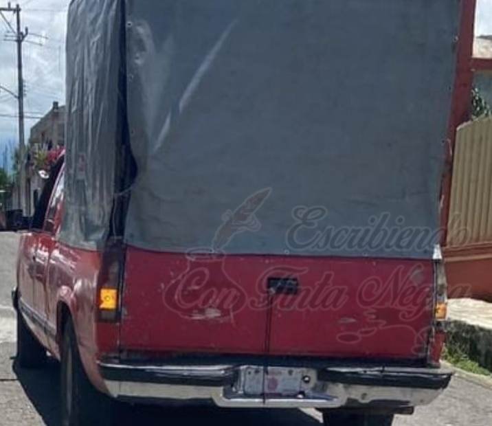 “PEGAN” ROBA AUTOS EN LA ZONA