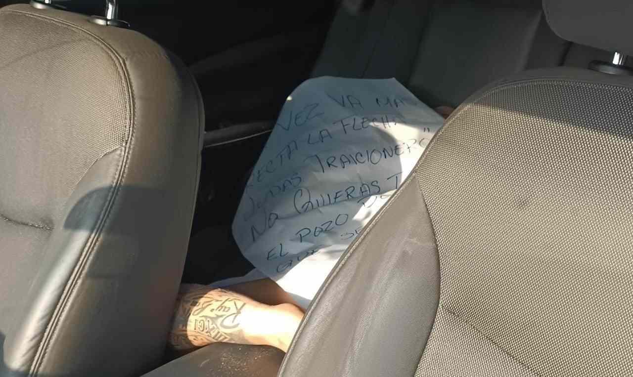 ENCUENTRAN TRES EJECUTADOS DENTRO DE AUTO