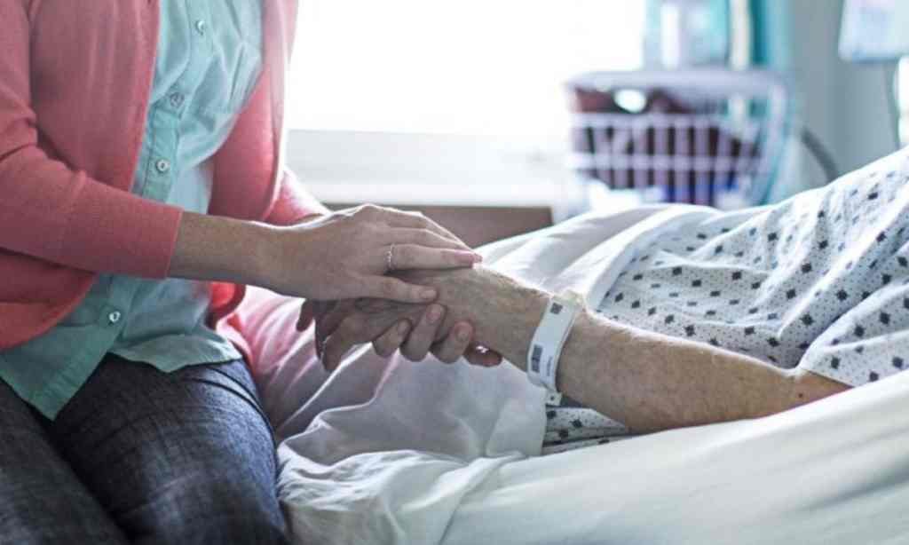 FRANCIA PODRÍA LEGALIZAR LA EUTANASIA; INICIA DEBATE