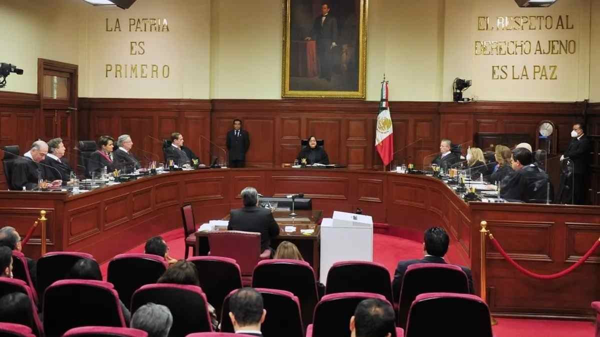 GOBIERNO PIDE A LA SCJN REVERTIR ACUERDOS SOBRE PLAN B