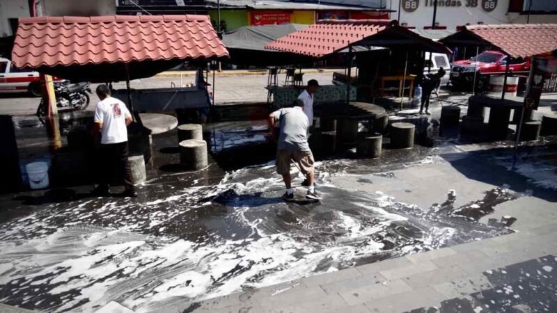 DAN MANTENIMIENTO A ESPACIOS COMERCIALES DE CHOCAMÁN