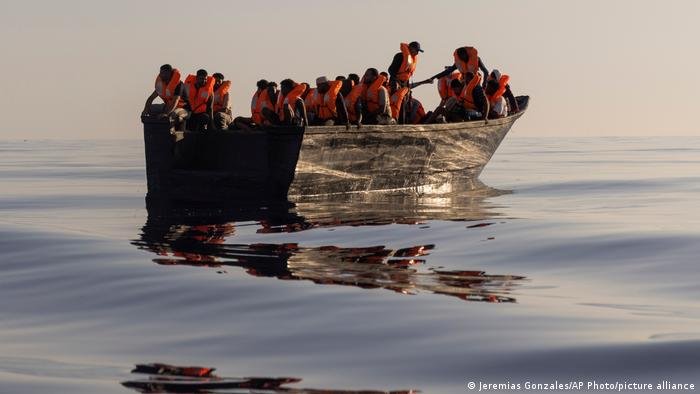 ITALIA DECRETA ESTADO DE EMERGENCIA MIGRATORIO POR SEIS MESES