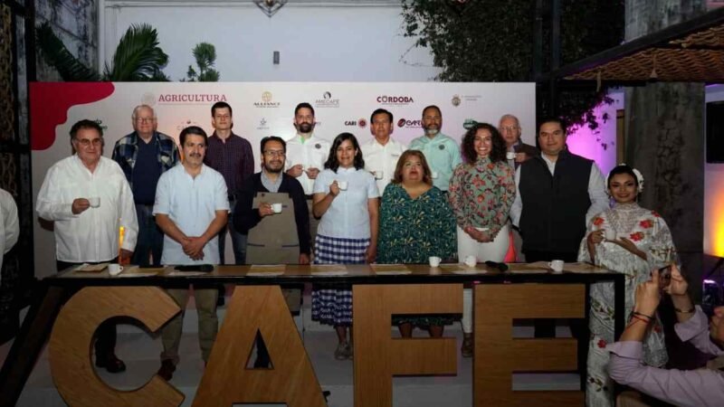 INAUGURAN DÉCIMO CERTAMEN TAZA DE EXCELENCIA MÉXICO