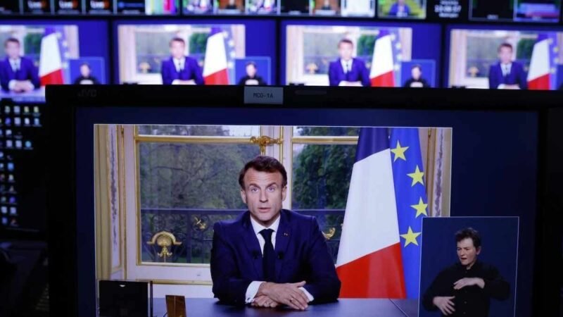 MACRON DEFIENDE REFORMA DE PENSIONES Y PROPONE PACTO SOCIAL