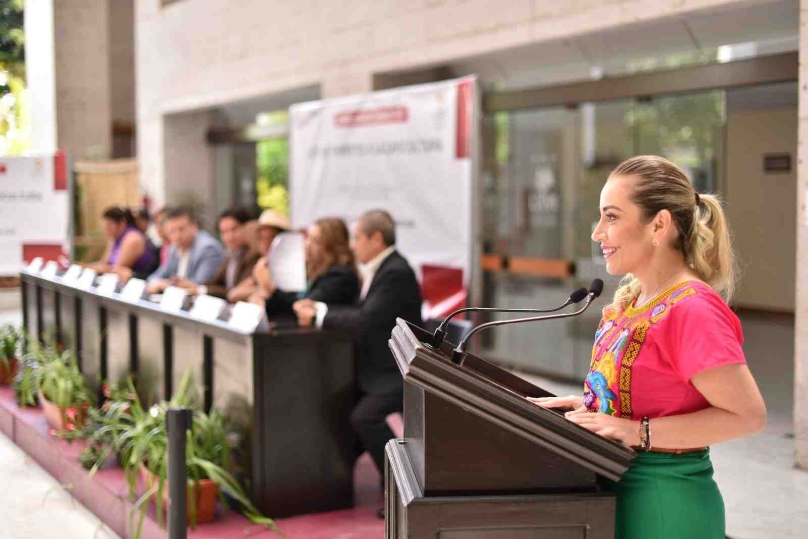 REALIZAN EN EL CONGRESO FORO ABIERTO PARA ENRIQUECER LEY NACIONAL DE LA CAFETICULTURA