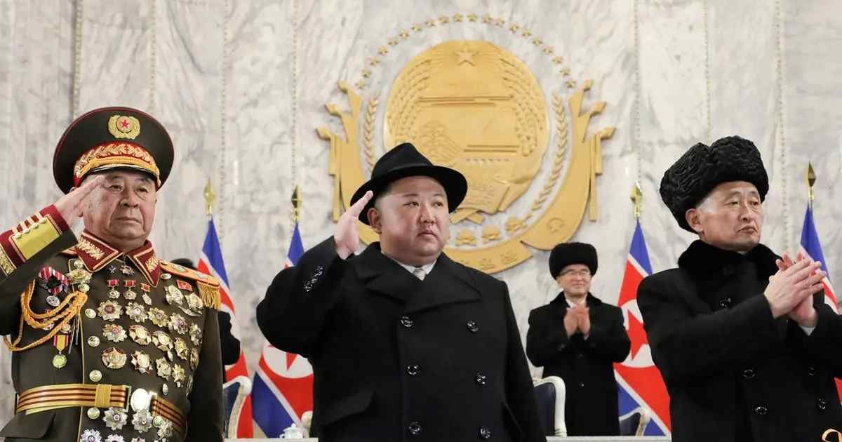 KIM JONG UN ORDENA EL LANZAMIENTO DEL PRIMER SATÉLITE ESPÍA DE RECONOCIMIENTO MILITAR