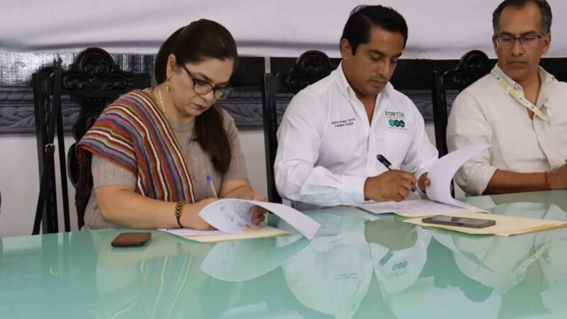 FIRMA AYUNTAMIENTO DE FORTÍN CONVENIO CON IVEC