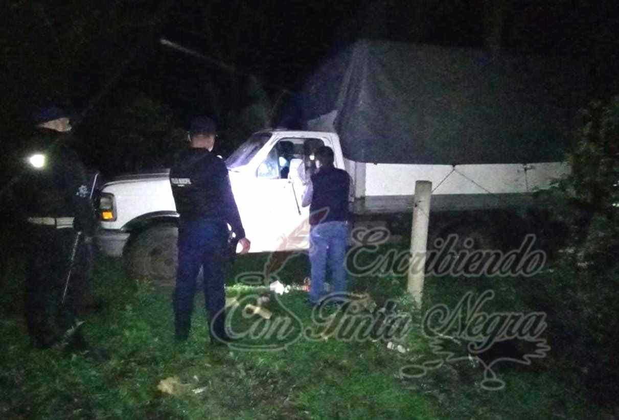 RECUPERA POLICÍA MUNICIPAL DE IXHUATLÁN DEL CAFÉ VEHÍCULO ROBADO