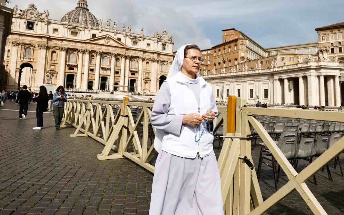 MUJERES VOTARÁN POR PRIMERA VEZ EN UN SÍNODO POR DECISIÓN DEL PAPA