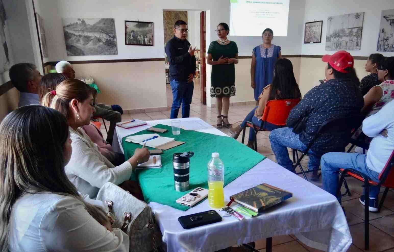 CAPACITAN A AUTORIDADES EN PREVENCIÓN DE VIOLENCIA DE GÉNERO