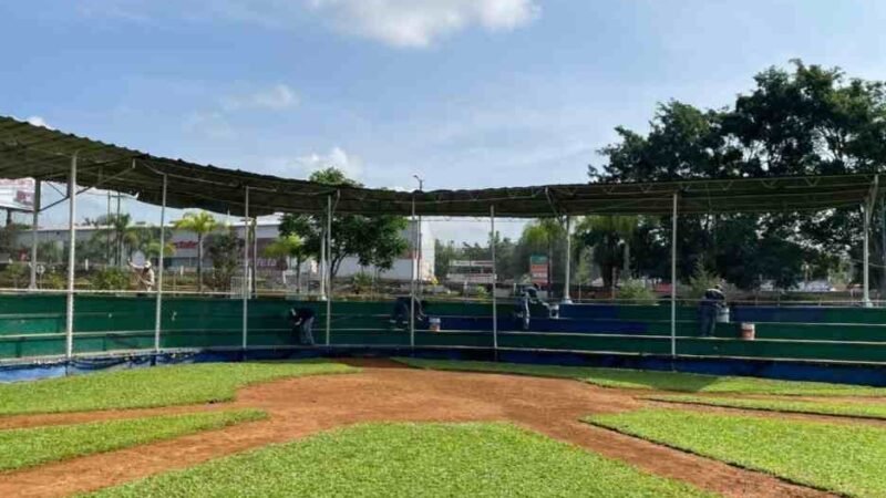 REHABILITARÁN GRADAS Y SANITARIOS EN MULTIDEPORTIVO 30 CABALLEROS