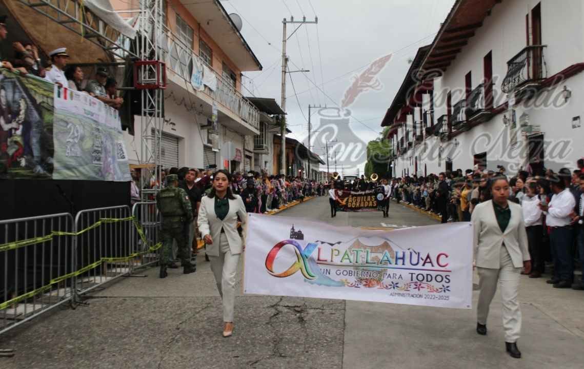PARTICIPAN ÁGUILAS DORADAS EN FESTEJO DE LA BATALLA DE CAMARÓN