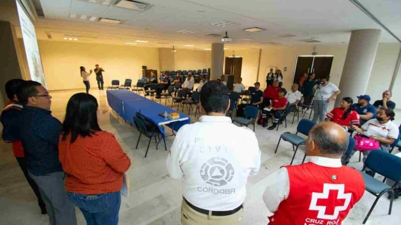 CAPACITAN A CORPORACIONES DE AUXILIO SOBRE “IDENTIFICACIÓN E INTERVENCIÓN EN INCIDENTES CON MATERIALES PELIGROSOS”