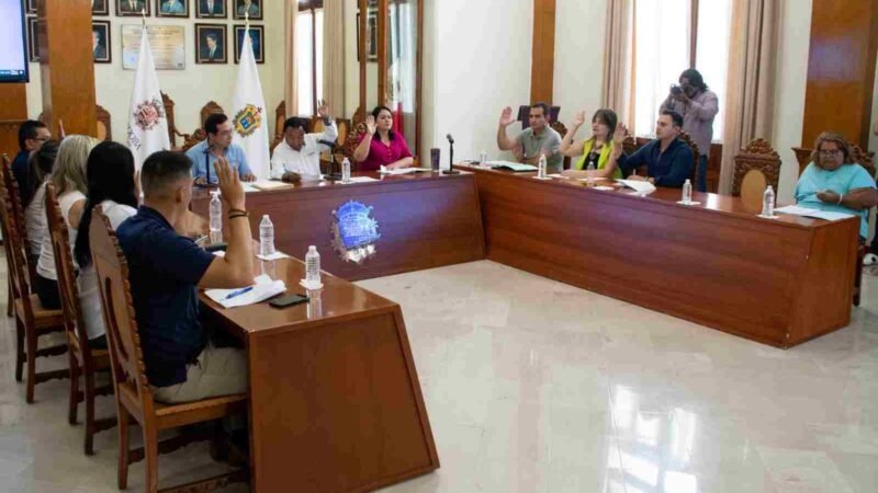 APRUEBA CABILDO QUE DIF ENTREGUE 8 MIL 170 APOYOS ALIMENTARIOS