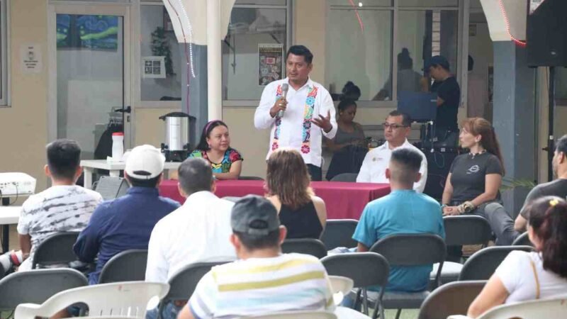 PRESENTAN EN ATOYAC DIPLOMADO PARA GUÍAS DE TURISTAS AVALADO POR SECTUR