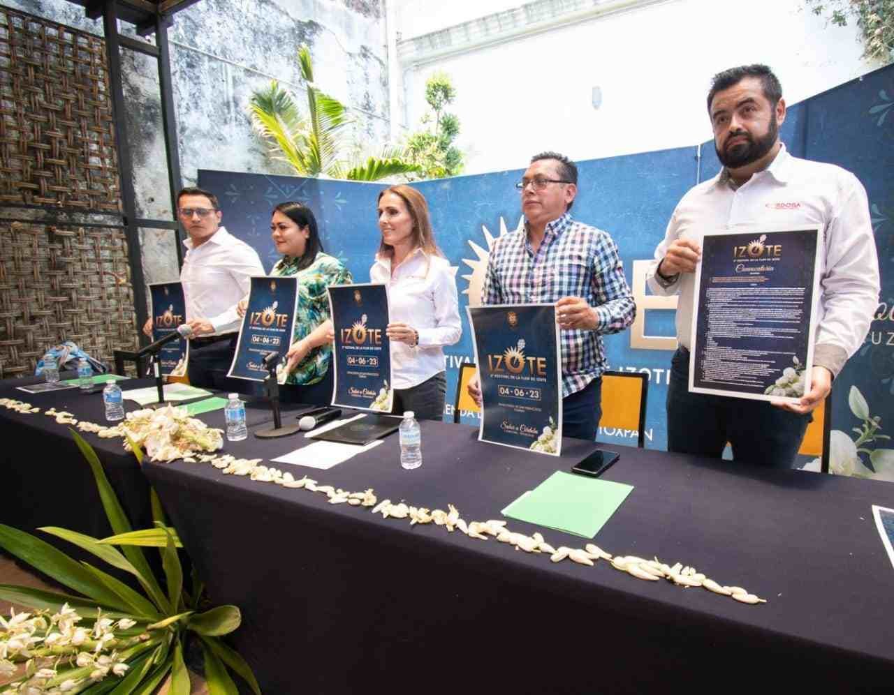 CONVOCAN A SEGUNDO FESTIVAL DE LA FLOR DE IZOTE