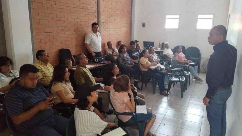 CAPACITA FOMENTO AGROPECUARIO A PRODUCTORES EN “NUTRICIÓN GRANULAR DE CAFÉ”