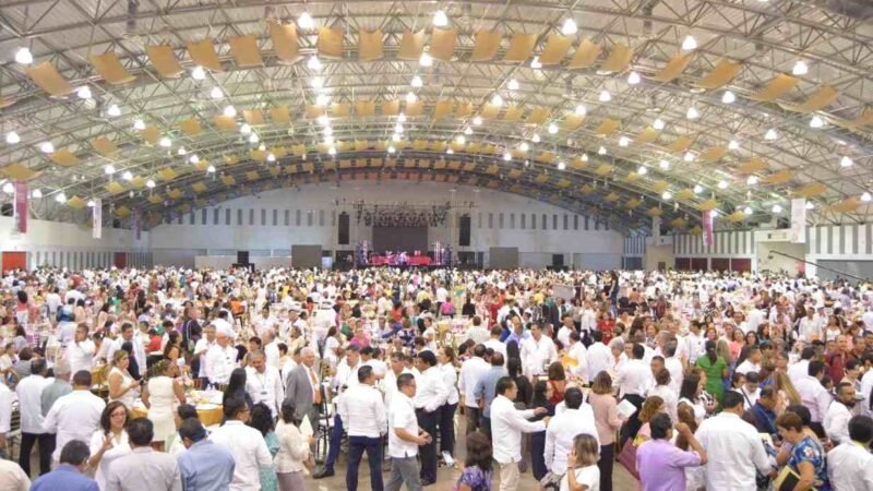 CON EL MAGISTERIO, ALIANZA INQUEBRANTABLE POR UNA EDUCACIÓN PROGRESISTA Y TRANSFORMADORA: GÓMEZ CAZARÍN