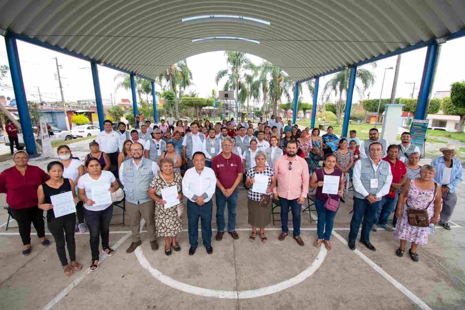 ACOMPAÑA JUAN MARTÍNEZ A SECRETARIO DE SEDESOL A REUNIÓN EN LOS CEREZOS