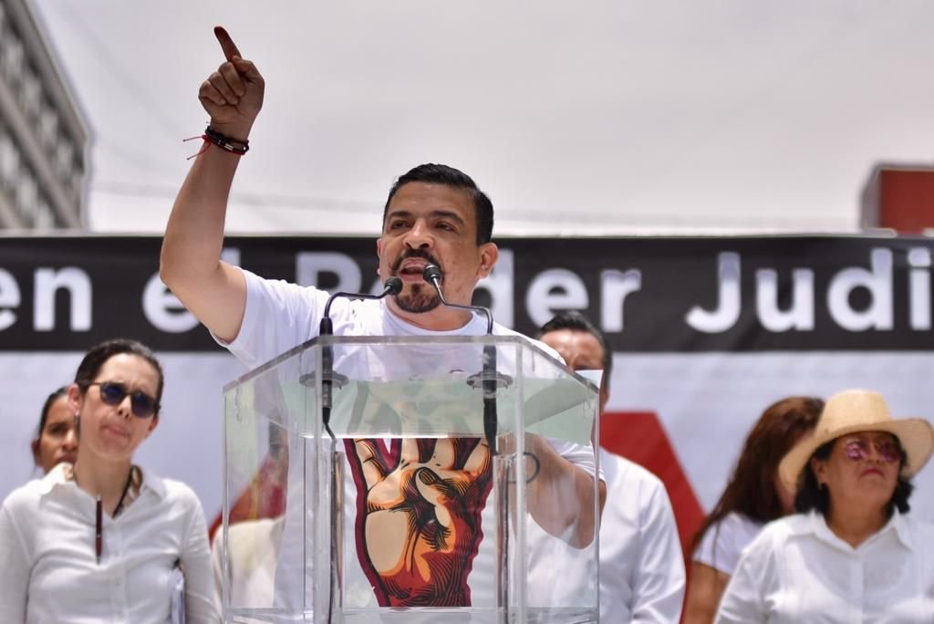 DEMANDA GÓMEZ CAZARÍN JUSTICIA ANTE TRAICIÓN Y ABUSOS DE MINISTROS DE LA SCJN