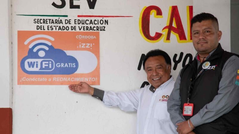 INAUGURA AYUNTAMIENTO RED LIBRE DE WIFI EN ESCUELA Y CENTRO DE SALUD