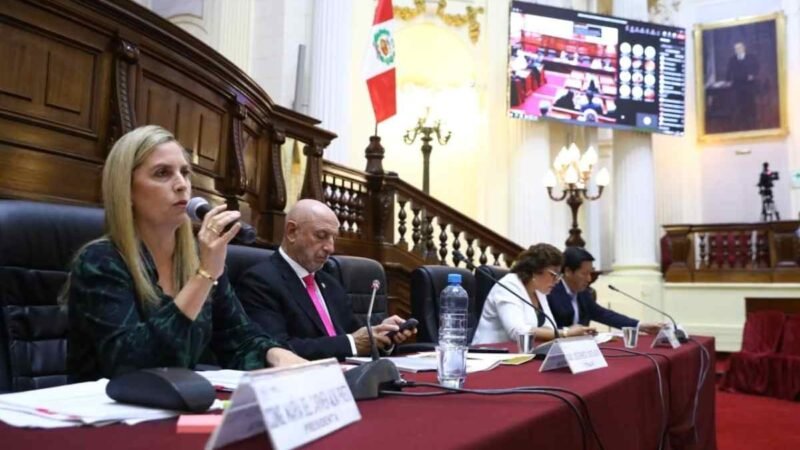 PERÚ SE CONSIDERA ATACADO POR UN “GRUPO IDEOLÓGICO DE PRESIDENTES”