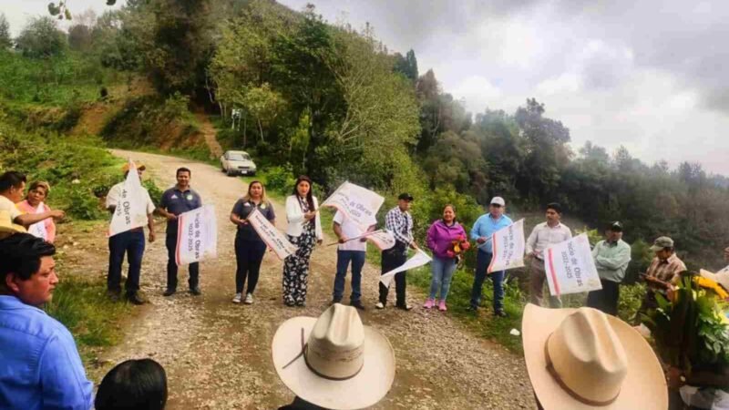 ARRANCA PAVIMENTACIÓN EN XAMATICPAC