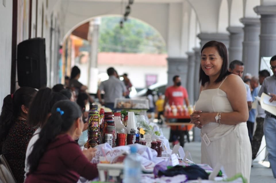 INAUGURAN MERCADO SOCIAL EN HUATUSCO