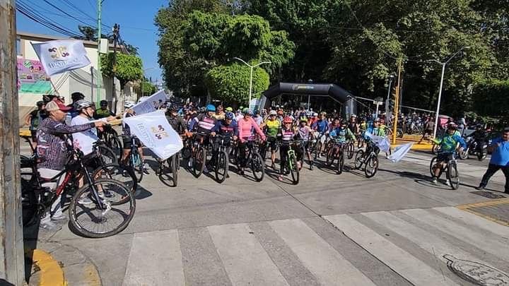 REALIZAN RODADA CICLISTA EN HUATUSCO