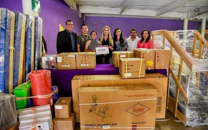ENTREGAN EQUIPO PARA UNIDAD BÁSICA DE REHABILITACIÓN DE HUATUSCO