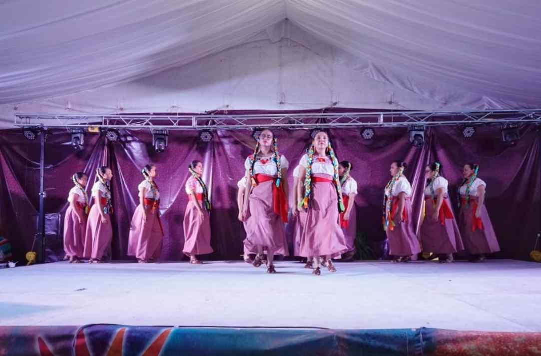 DISFRUTAN CORDOBESES DE EXPOSICIÓN DE ARTESANOS Y ASOCIACIÓN DE BRUJOS DE CATEMACO EN FERIA