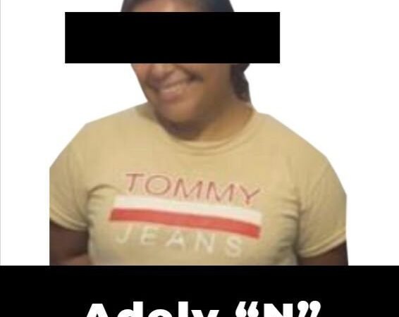 LA DETIENEN CON MARIHUANA