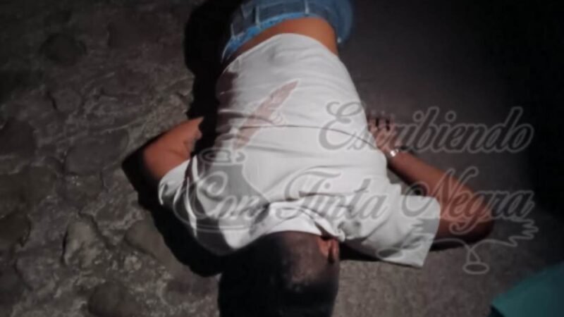 MOTOCICLISTA MUERE AL DERRAPAR