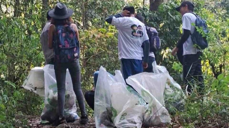 REALIZAN JORNADA DE ECO-RESCATE EN LA CABECERA MUNICIPAL