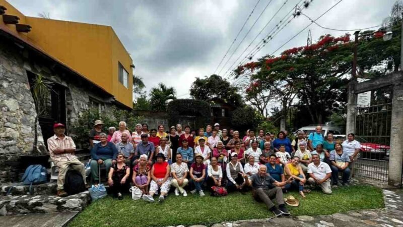 VISITA CLUB DEL ABUELO CENTRO DE APITERAPIA FORTÍN