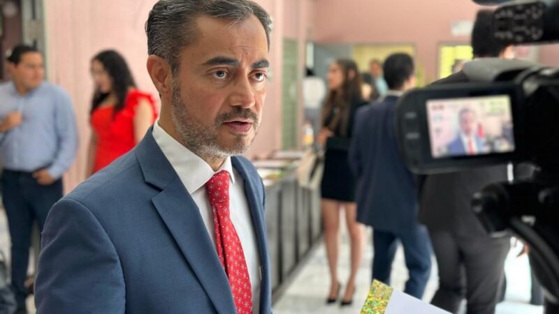 MARCELO EBRARD, CONGRUENTE Y VALIENTE; TOÑO LUNA