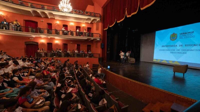 BRINDAN CAPACITACIÓN DE “PREVENCIÓN Y ATENCIÓN A LA VIOLENCIA ESCOLAR”